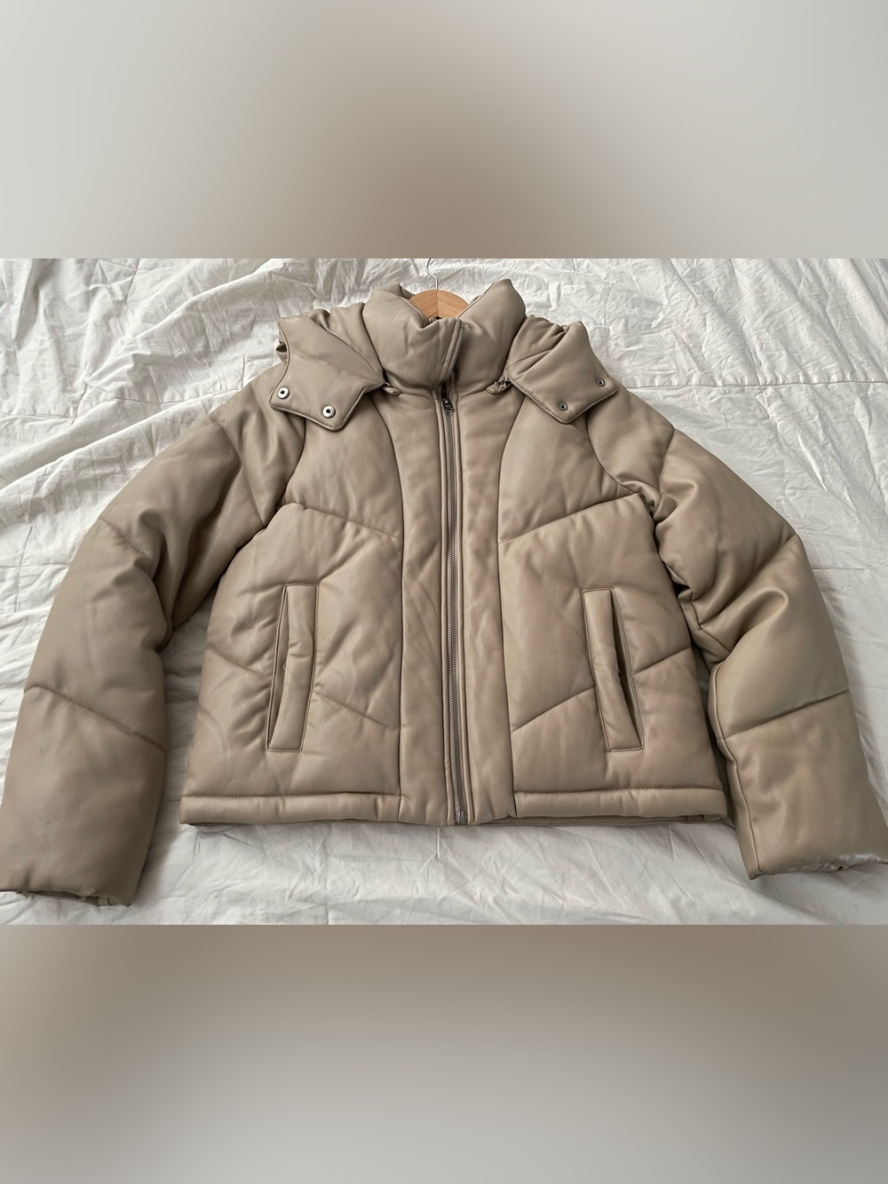 Abercrombie & Fitch Light Beige Puffer Jacket with High Collar - Picture 3 of 8